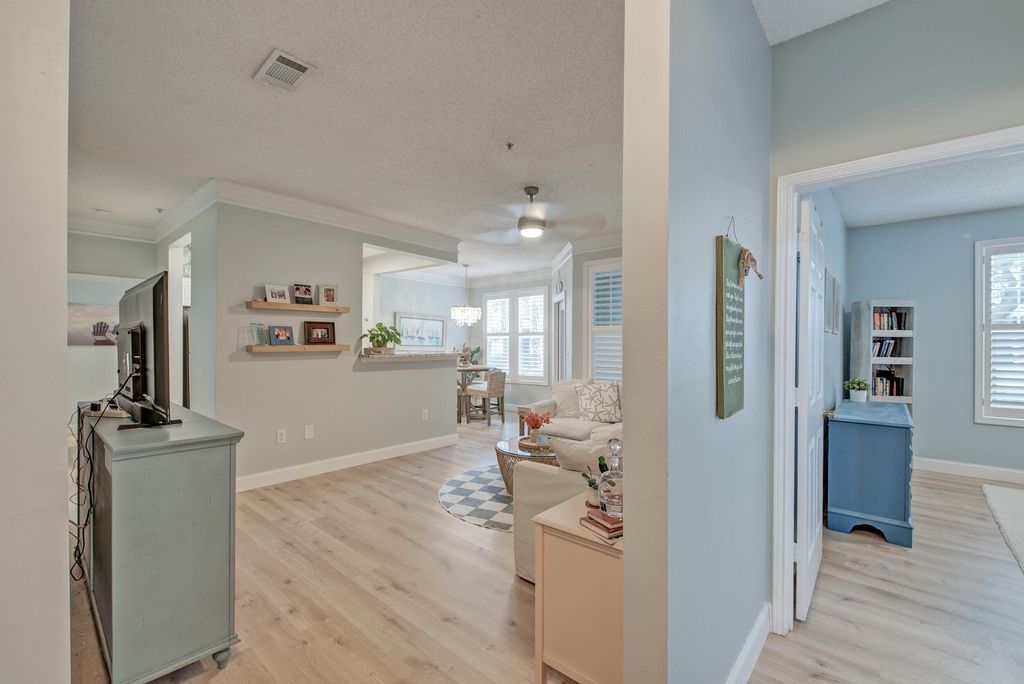 Photo of 1812 Chatelain Way, Mount Pleasant, SC 29464 (MLS # 26006140)