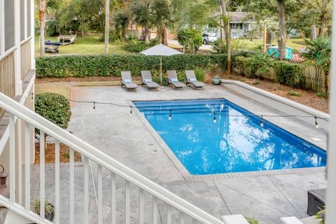 A home in Isle of Palms