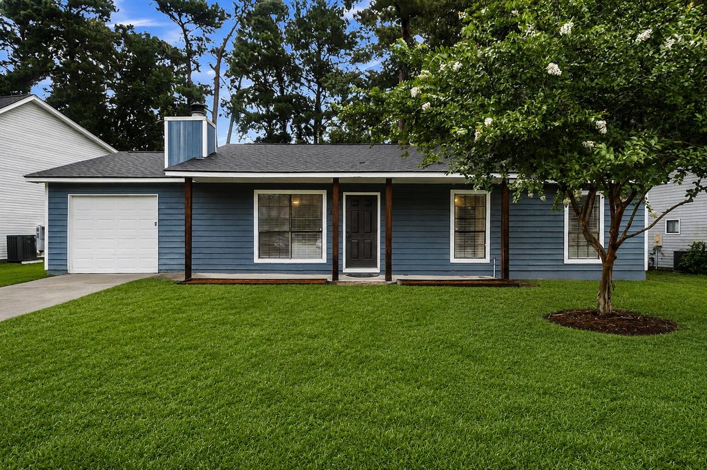 Photo of 206 Tram Boulevard, Summerville, SC 29486 (MLS # 26020087)