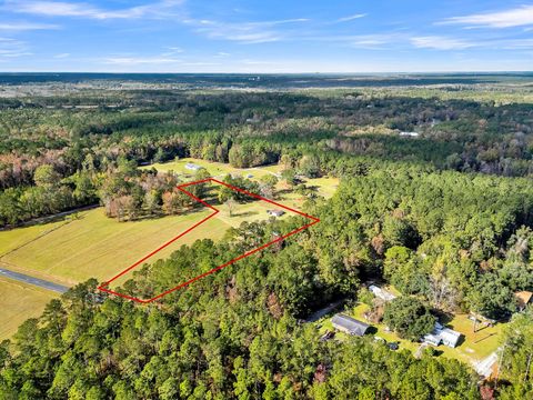 A home in Moncks Corner