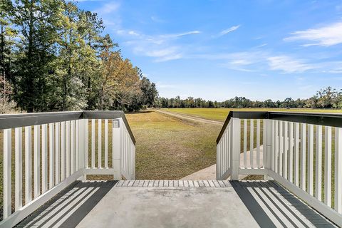 A home in Moncks Corner