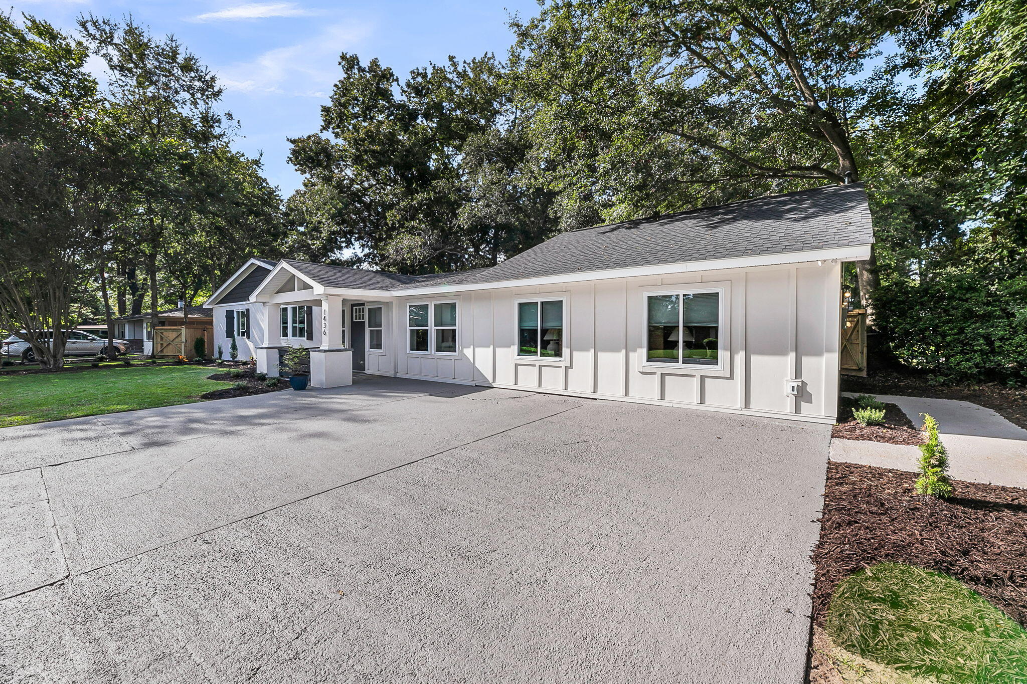 1436 S Sherwood Drive