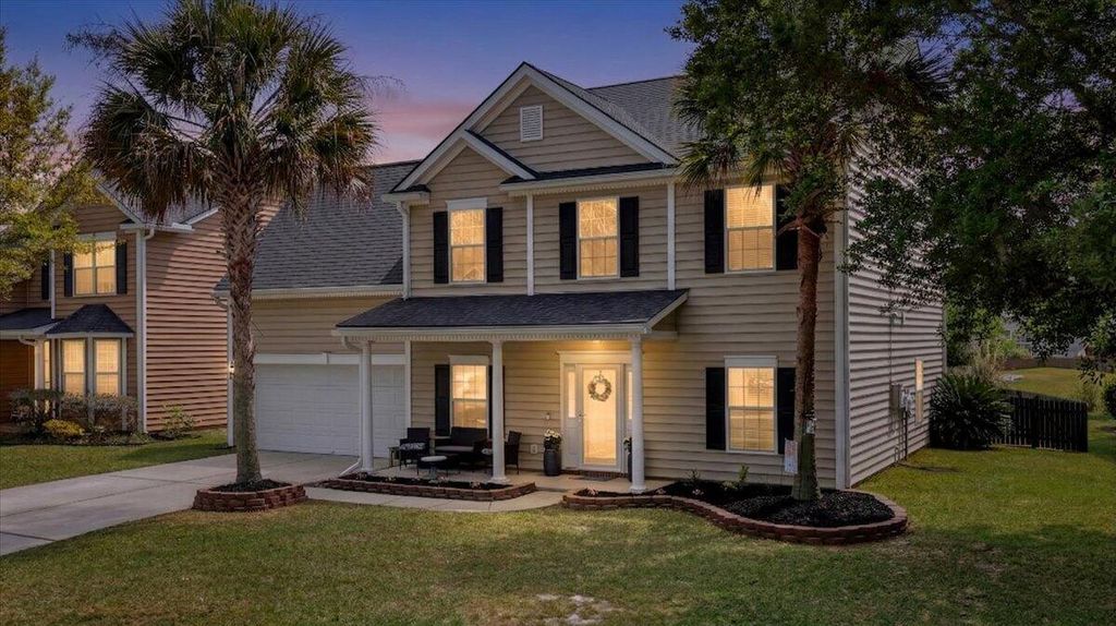 Photo of 106 Back Tee Circle, Summerville, SC 29485 (MLS # 26009967)