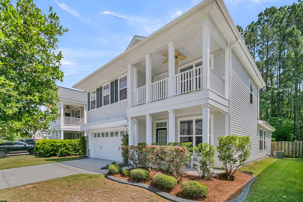 Photo of 129 Glenspring Drive, Summerville, SC 29486 (MLS # 26011790)