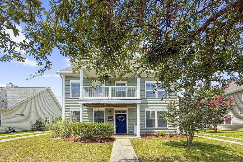 Photo of 114 Pavilion Street, Summerville, SC 29483 (MLS # 26020562)