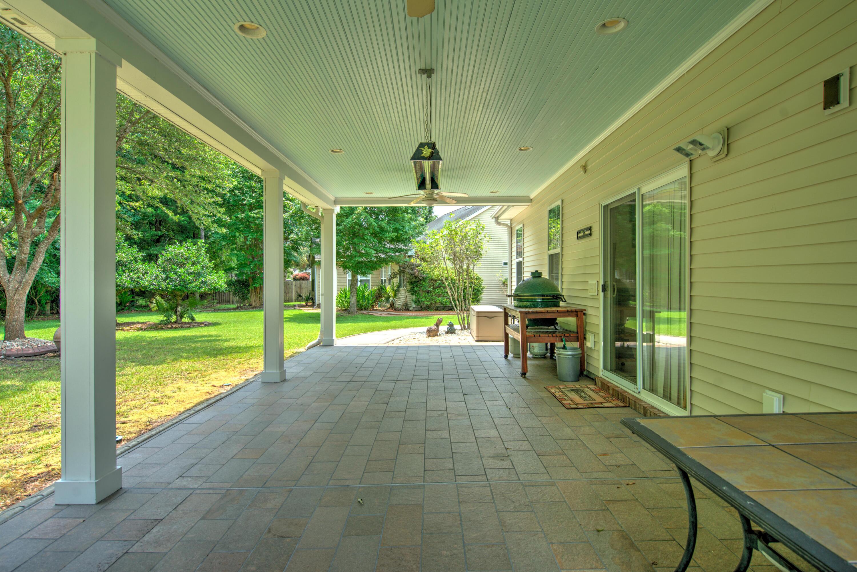 107 Oakbluff Road