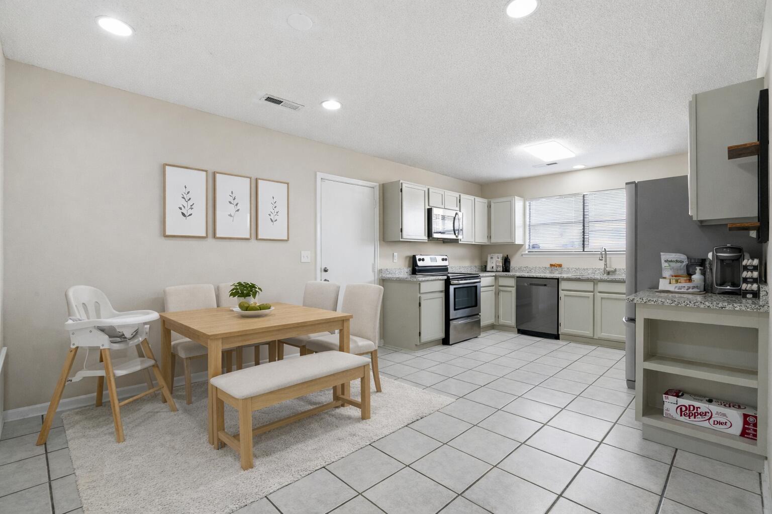 114 Evergreen Magnolia Avenue