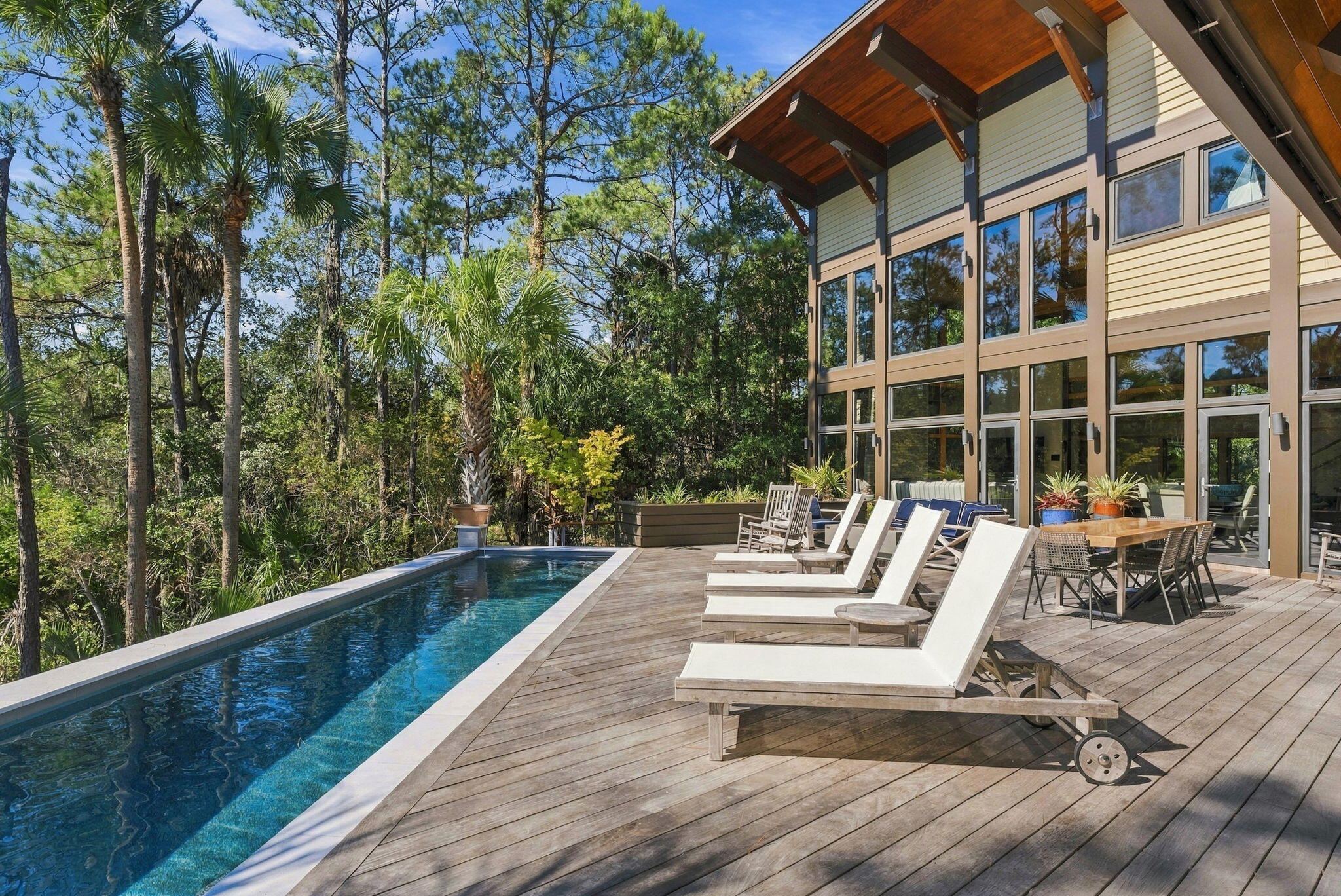 102 Blue Heron Pond Road