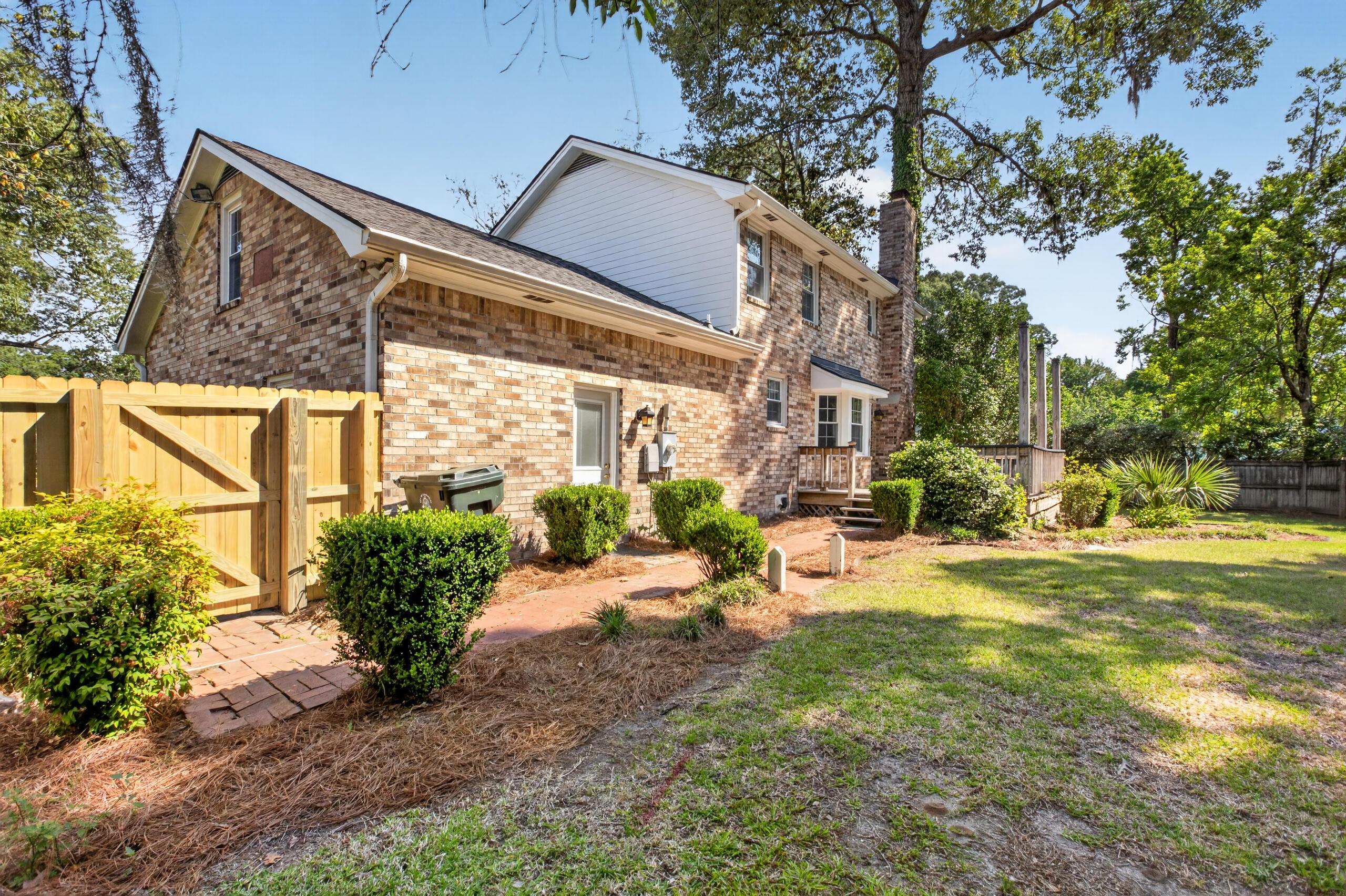 1 Blackwatch Court