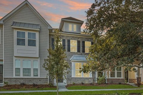 A home in Summerville