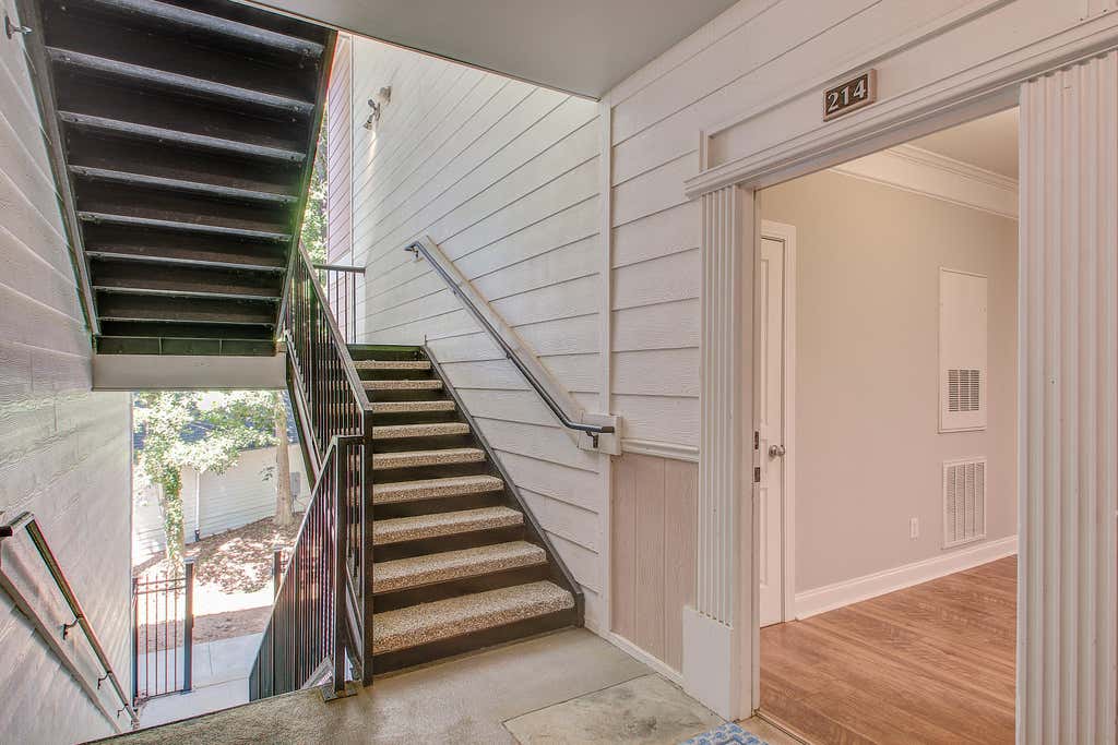 Photo of 1025 Riverland Woods Place #Apt 214, Charleston, SC 29412 (MLS # 26016617)