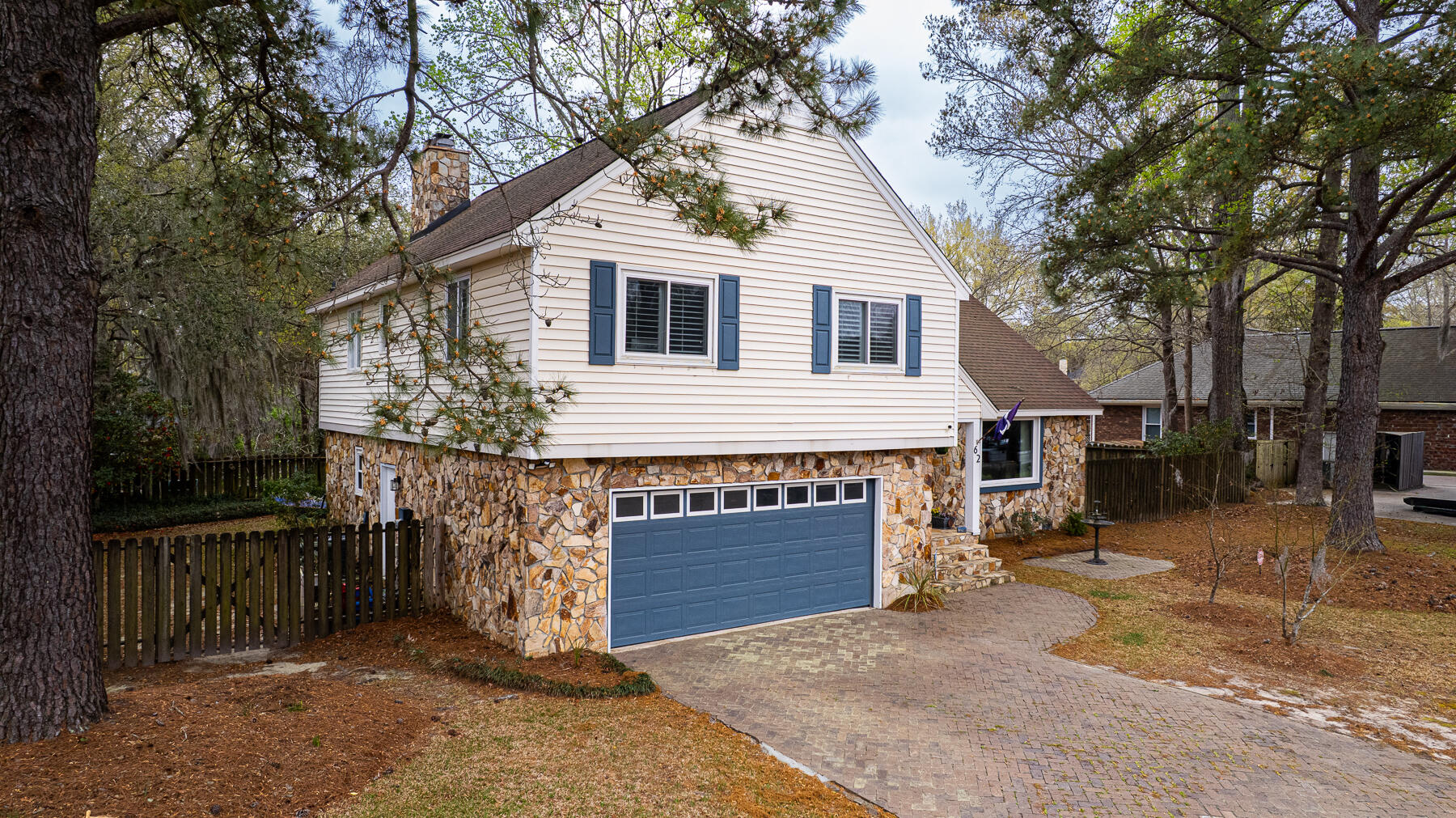 62 Sorento Boulevard