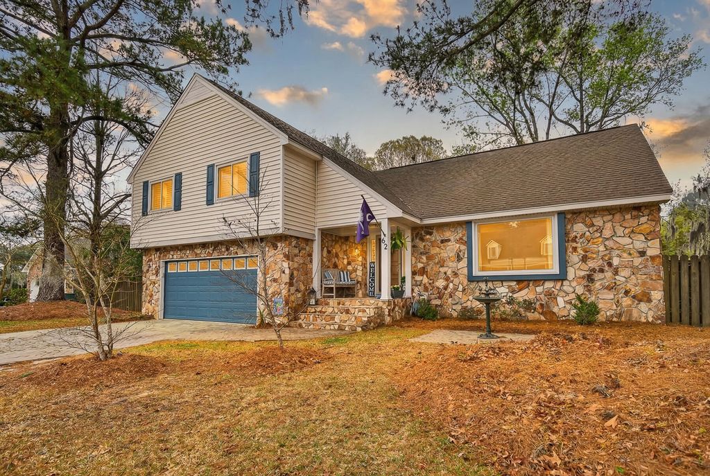 Photo of 62 Sorento Boulevard, Hanahan, SC 29410 (MLS # 26007526)