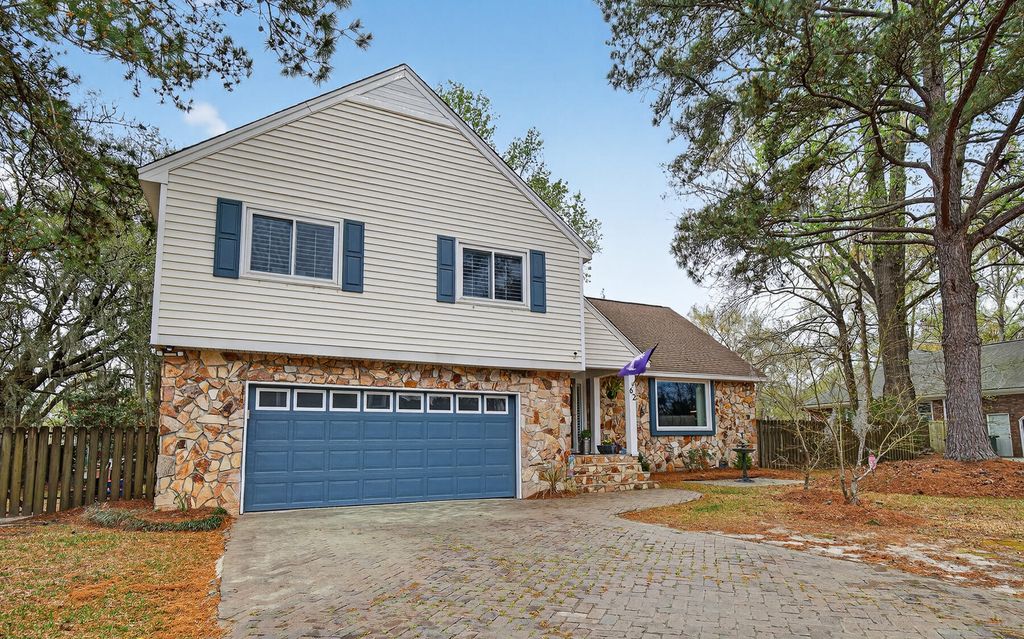 Photo of 62 Sorento Boulevard, Hanahan, SC 29410 (MLS # 26007526)