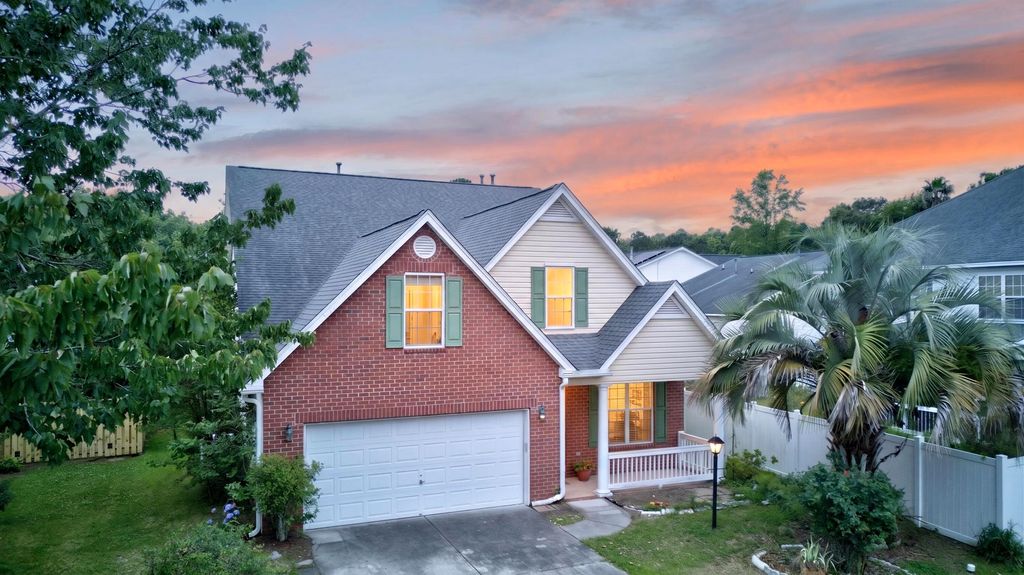 Photo of 1758 Wayah Drive, Charleston, SC 29414 (MLS # 26015700)