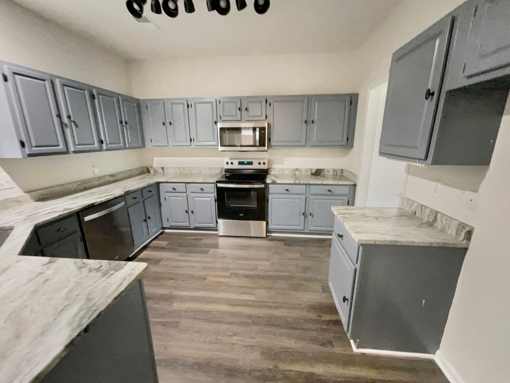 Photo of 5407 Barnsley Drive, North Charleston, SC 29420 (MLS # 25032018)