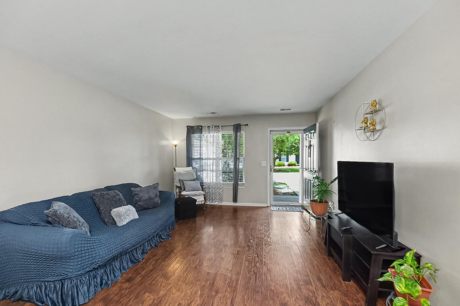 402 Poplar Grove Place
