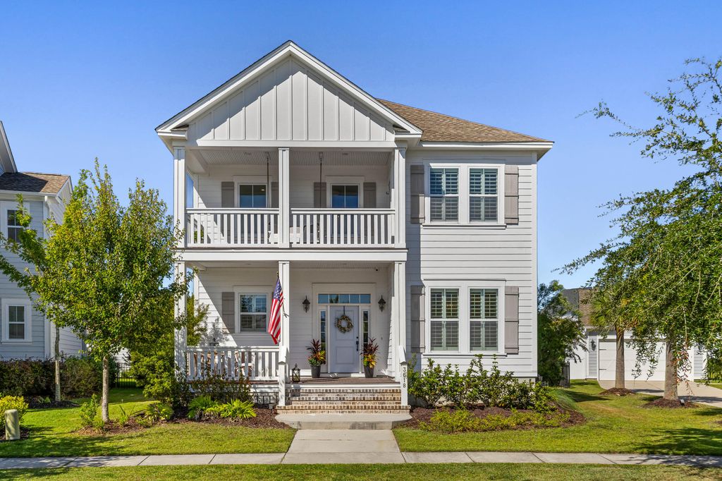 Photo of 3618 Spindrift Drive, Mount Pleasant, SC 29466 (MLS # 25027027)