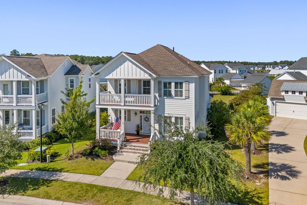 Photo of 3618 Spindrift Drive, Mount Pleasant, SC 29466 (MLS # 25027027)