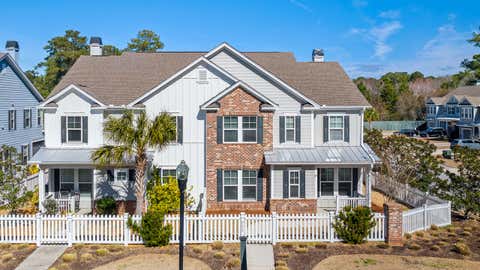 Photo of 2658 Park West Boulevard, Mount Pleasant, SC 29466 (MLS # 26017511)