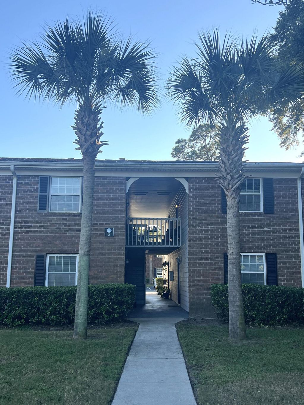 Photo of 21 Rivers Point Row #5a, Charleston, SC 29412 (MLS # 25029531)