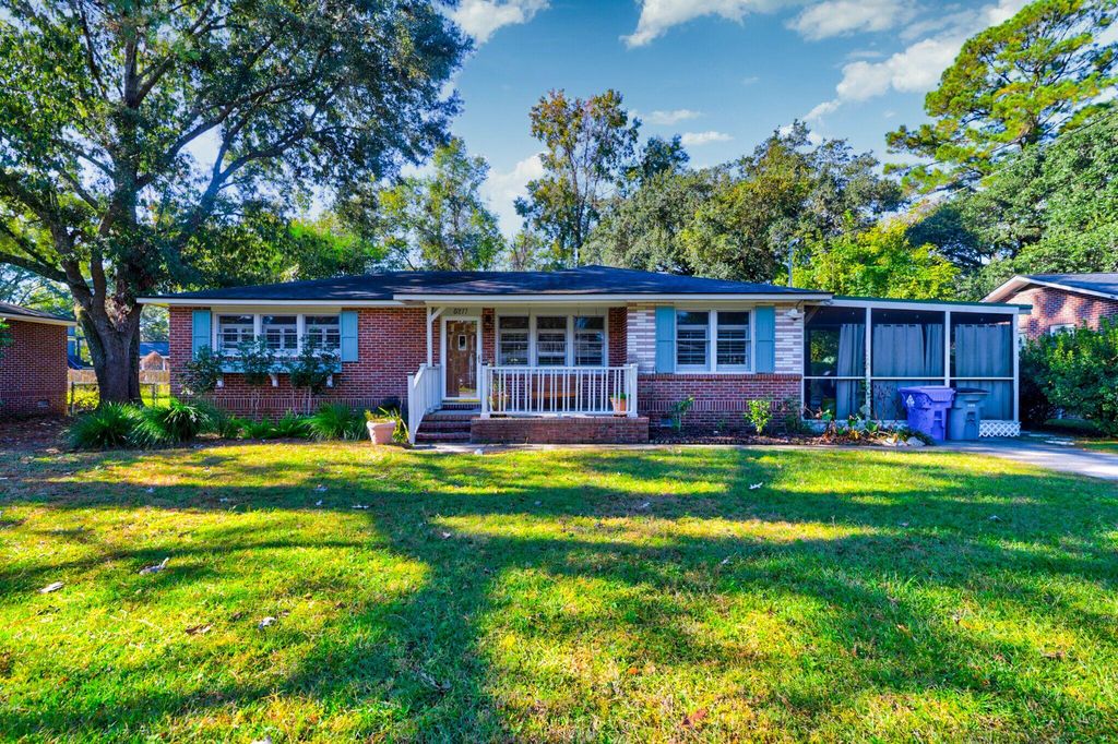 Photo of 5277 Hartford Circle, North Charleston, SC 29405 (MLS # 25029971)