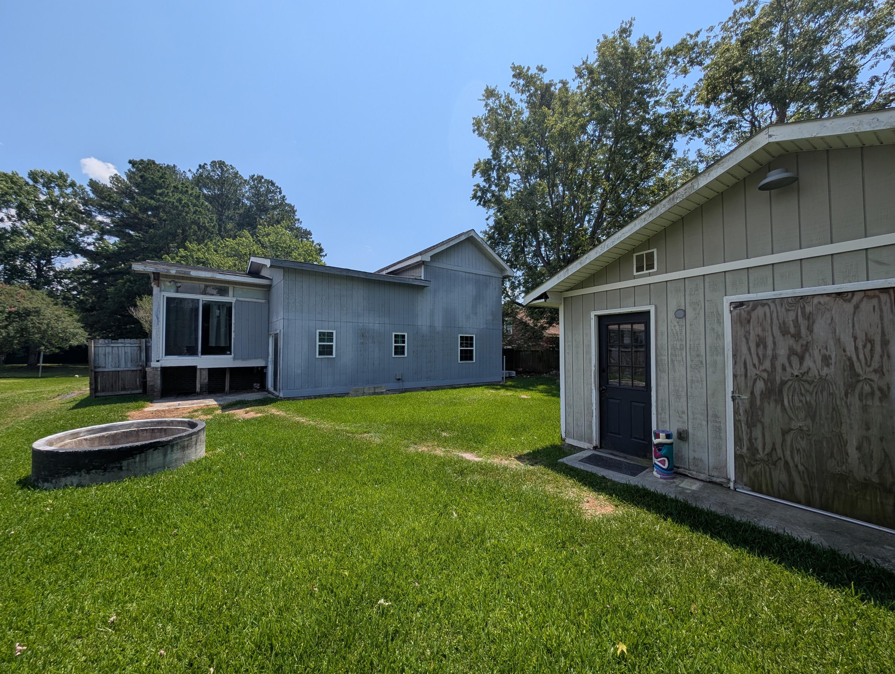 225 Kennington Drive