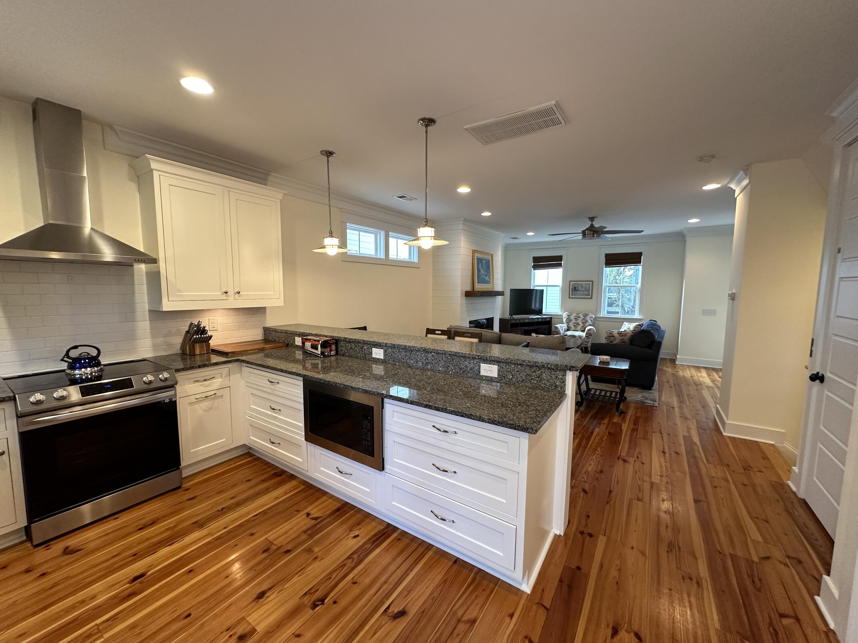 969 Warrick Oaks Lane