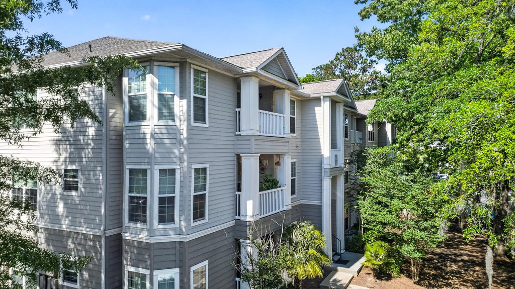 Photo of 700 Daniel Ellis Drive #Apt 12302, Charleston, SC 29412 (MLS # 26013107)