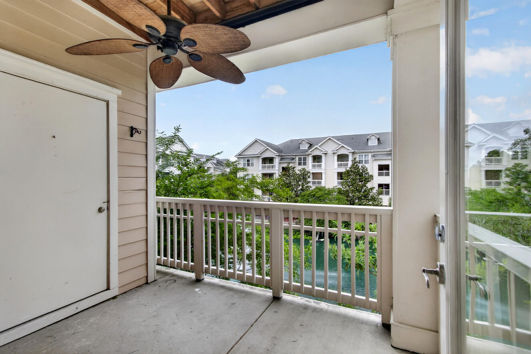 2244 Ashley Crossing Drive 521