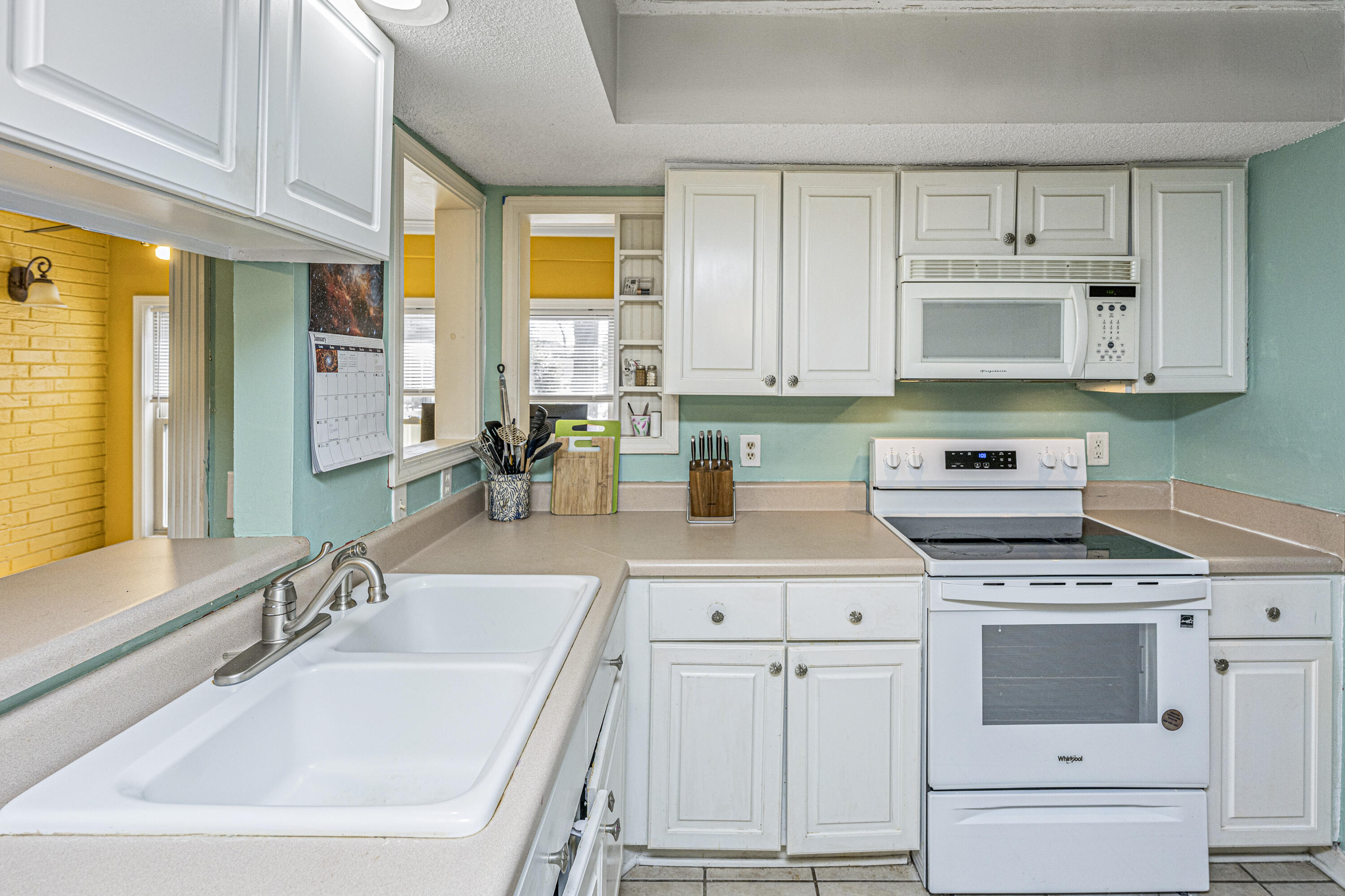 1867 Montclair Drive D