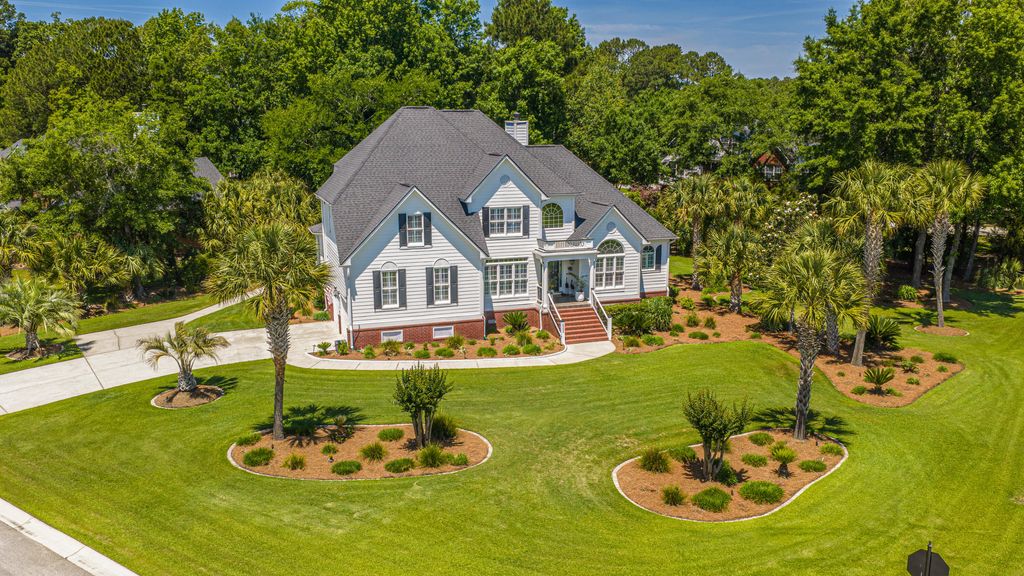 Photo of 2325 Darts Cove Way, Mount Pleasant, SC 29466 (MLS # 26013033)