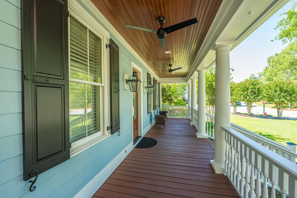 Photo of 1732 W Canning Drive, Mount Pleasant, SC 29466 (MLS # 26011145)