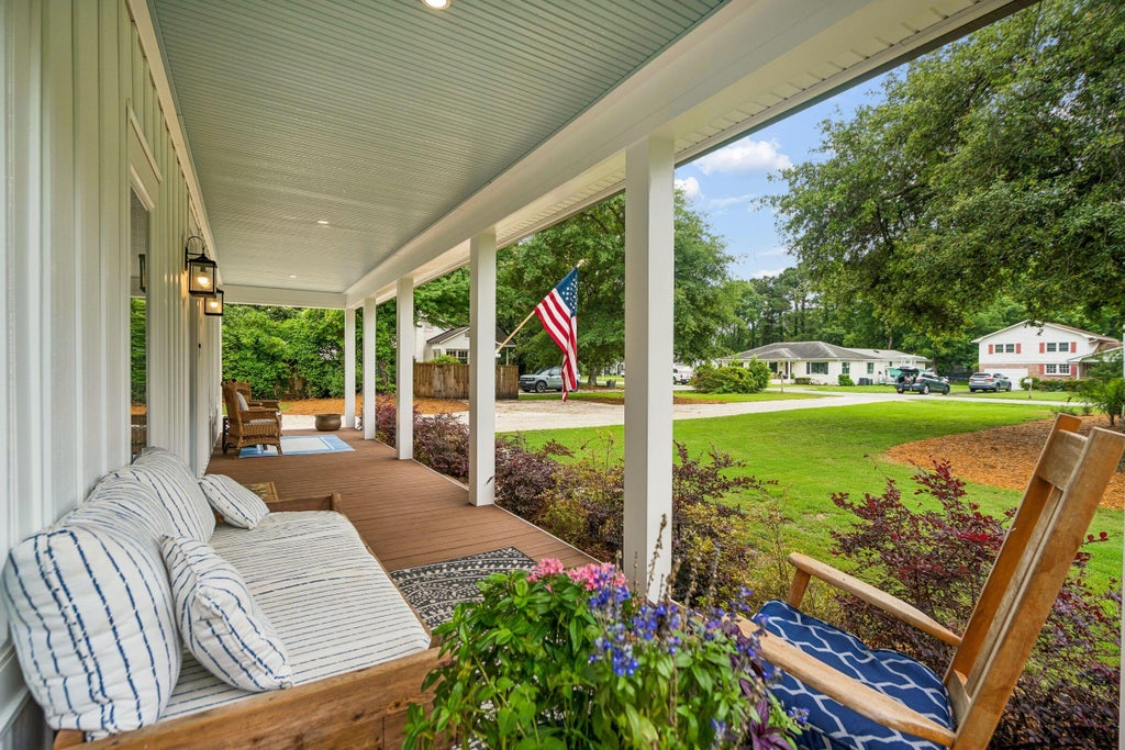 Photo of 1144 Pleasant Pines Road, Mount Pleasant, SC 29464 (MLS # 26016035)