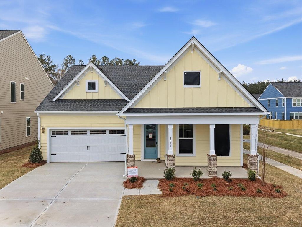 Photo of 1041 House Finch Avenue #Cc3-21-12, Ravenel, SC 29470 (MLS # 26010430)