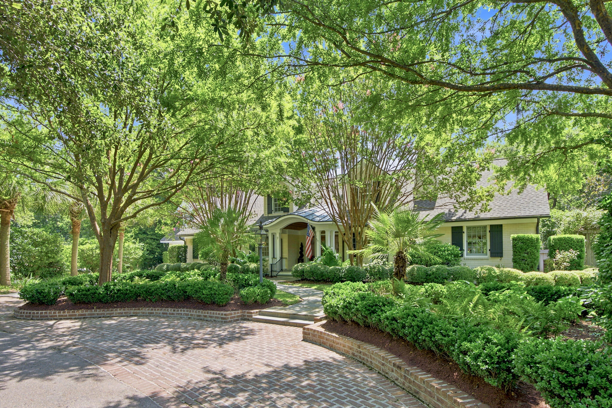 7 Cochran Court