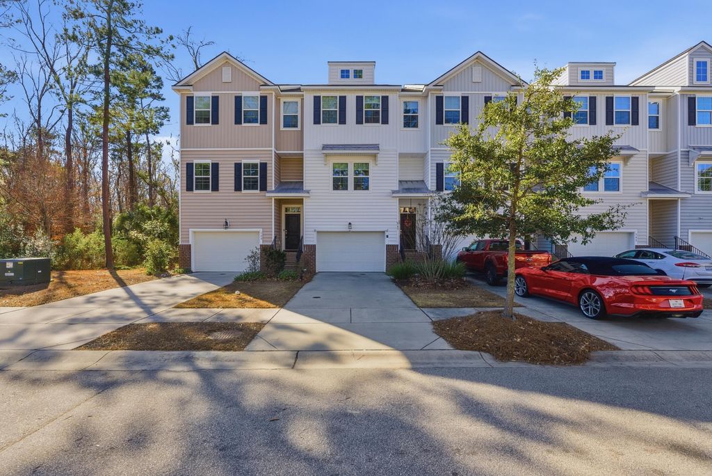 Photo of 147 Claret Cup Way, Charleston, SC 29414 (MLS # 26001846)