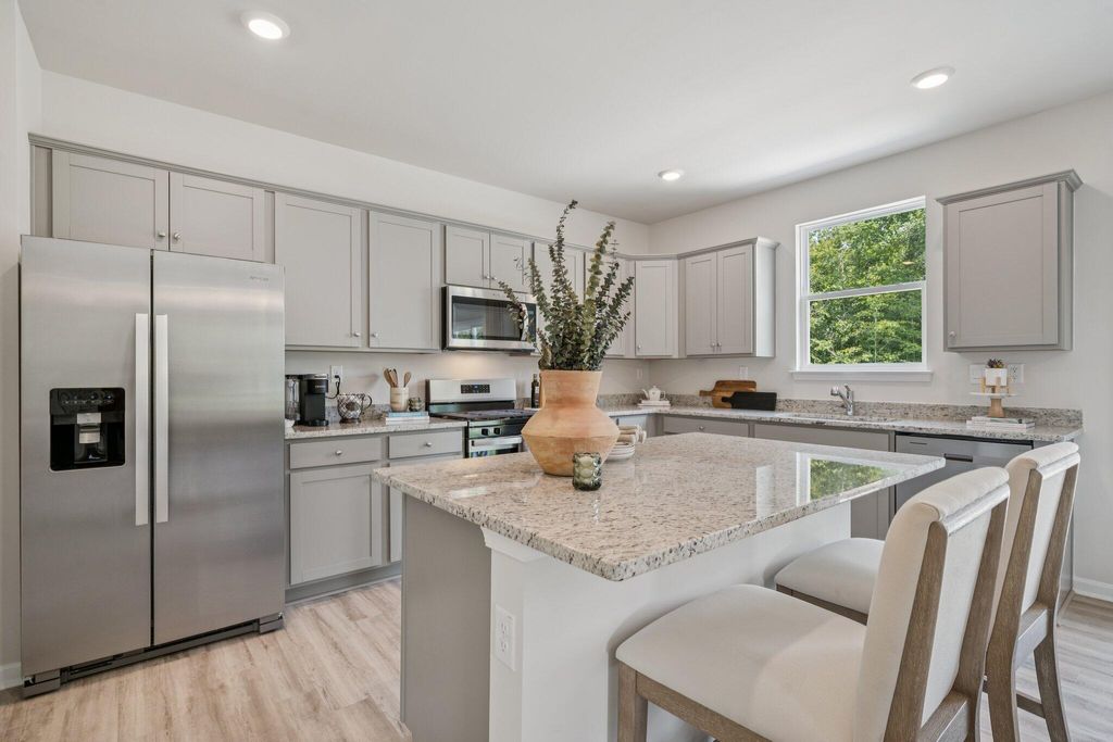 Photo of 573 Lake Ridge Boulevard, Summerville, SC 29486 (MLS # 25029570)