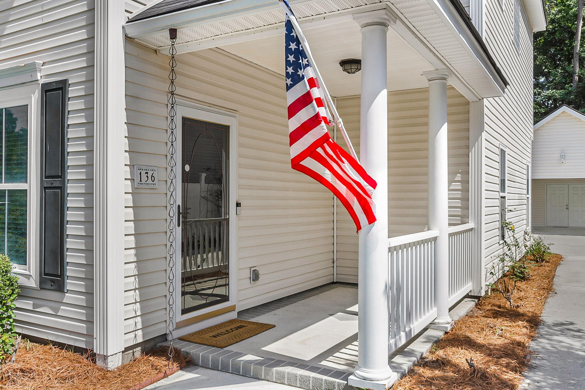 136 Saint Phillips Row