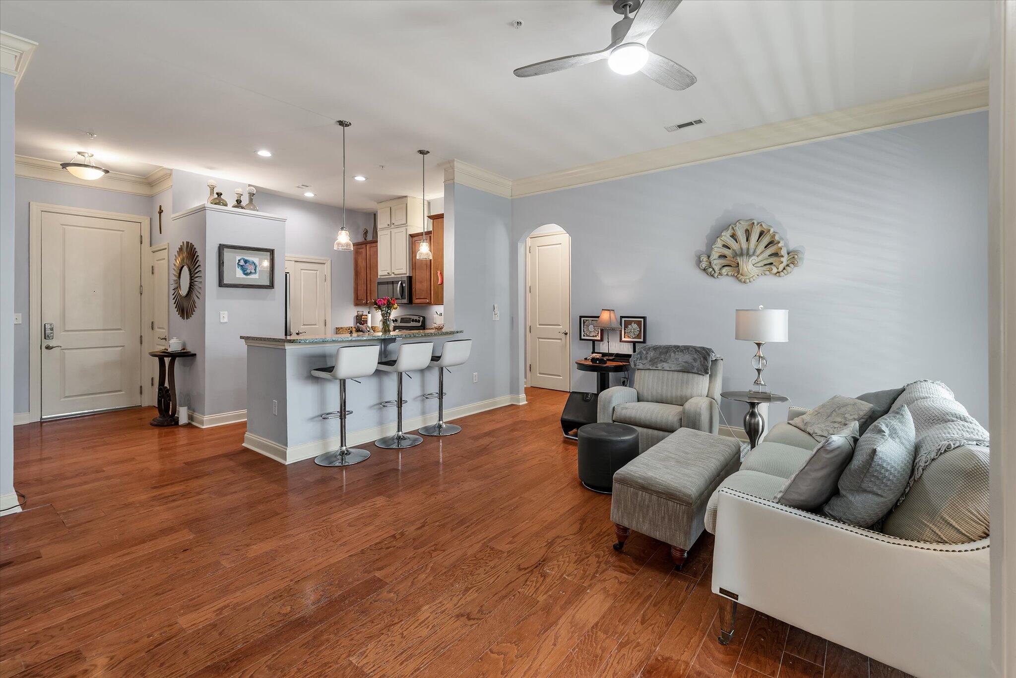 200 River Landing Drive 105f