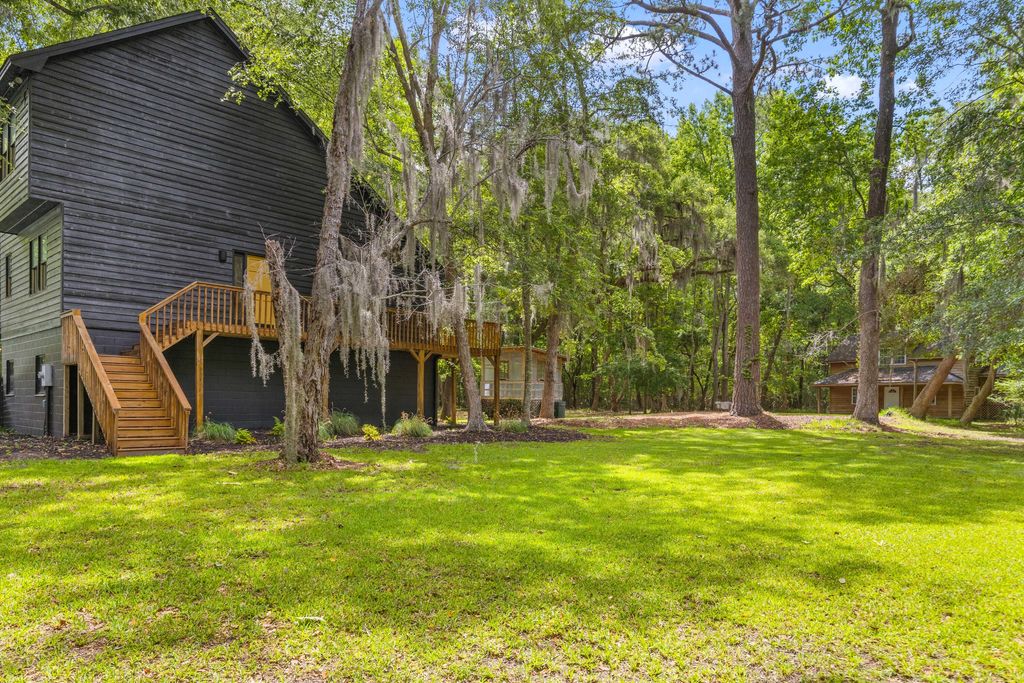 Photo of 6464 Saint Anthony Drive, Hollywood, SC 29449 (MLS # 25031596)