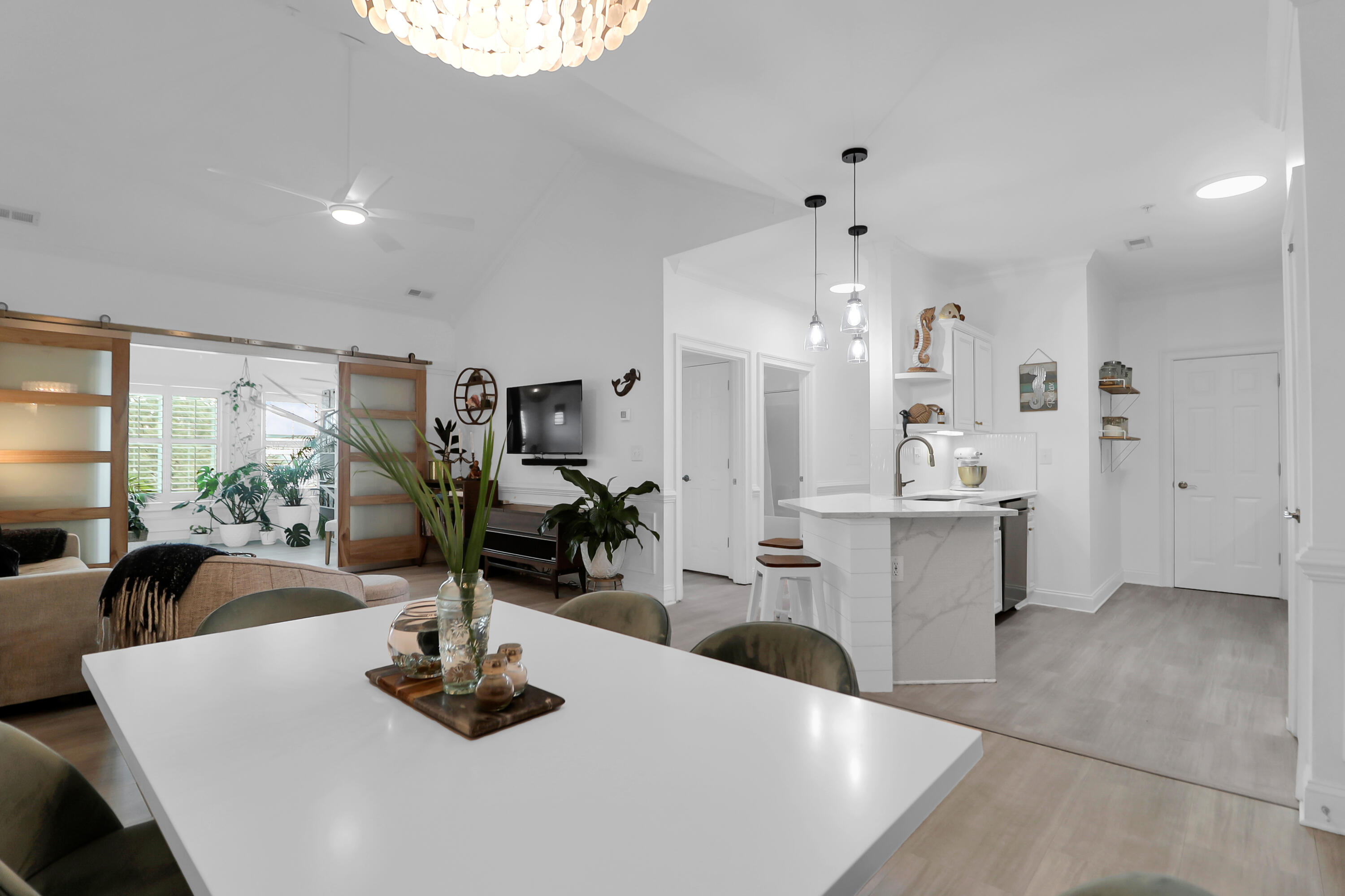 1984 Folly Road Apt B308