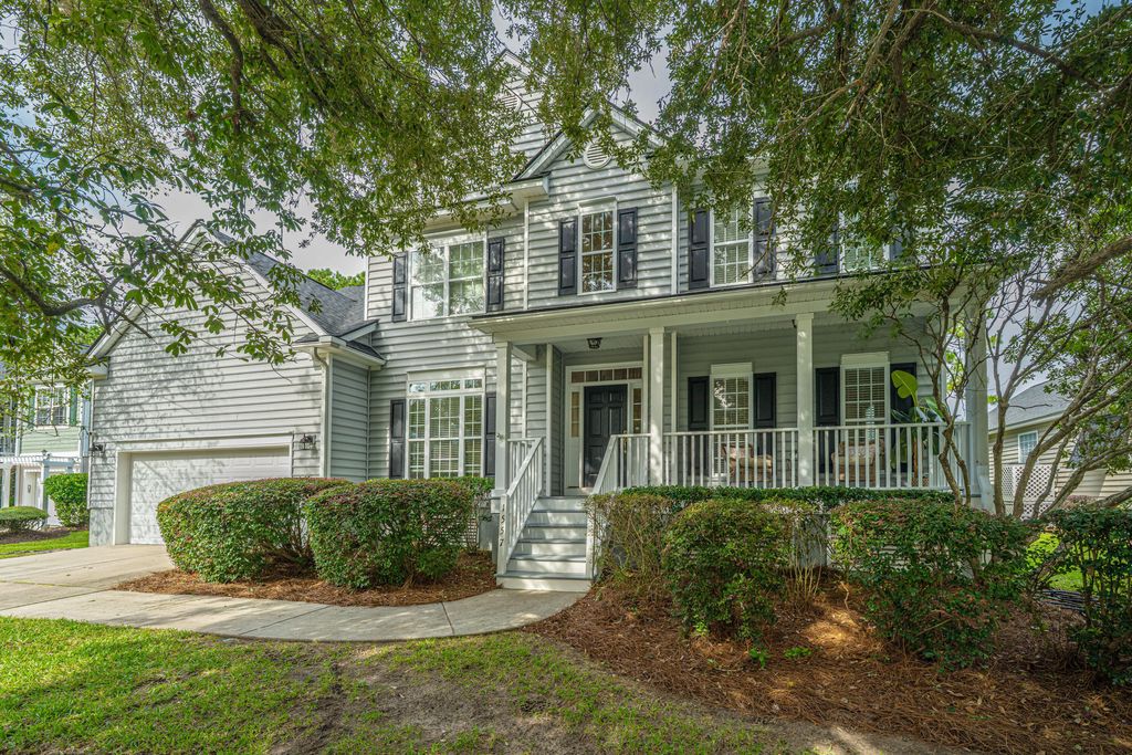 Photo of 1557 Oakhurst Drive, Mount Pleasant, SC 29466 (MLS # 25024947)