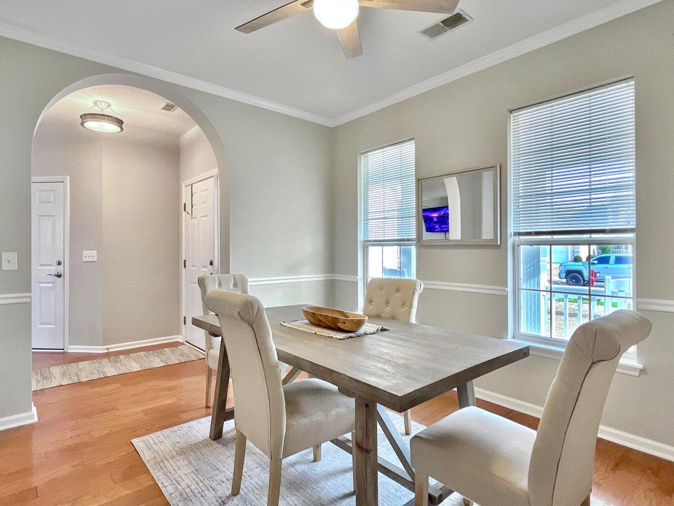 3321 Middleburry Lane