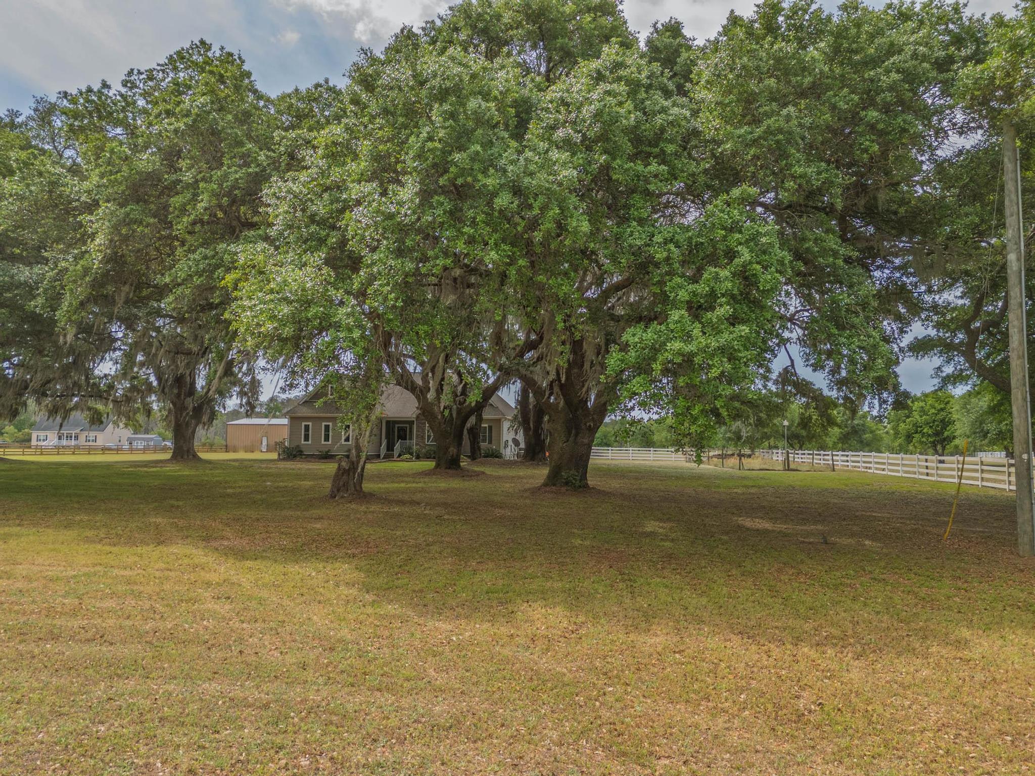 7875 Berry Manor Lane
