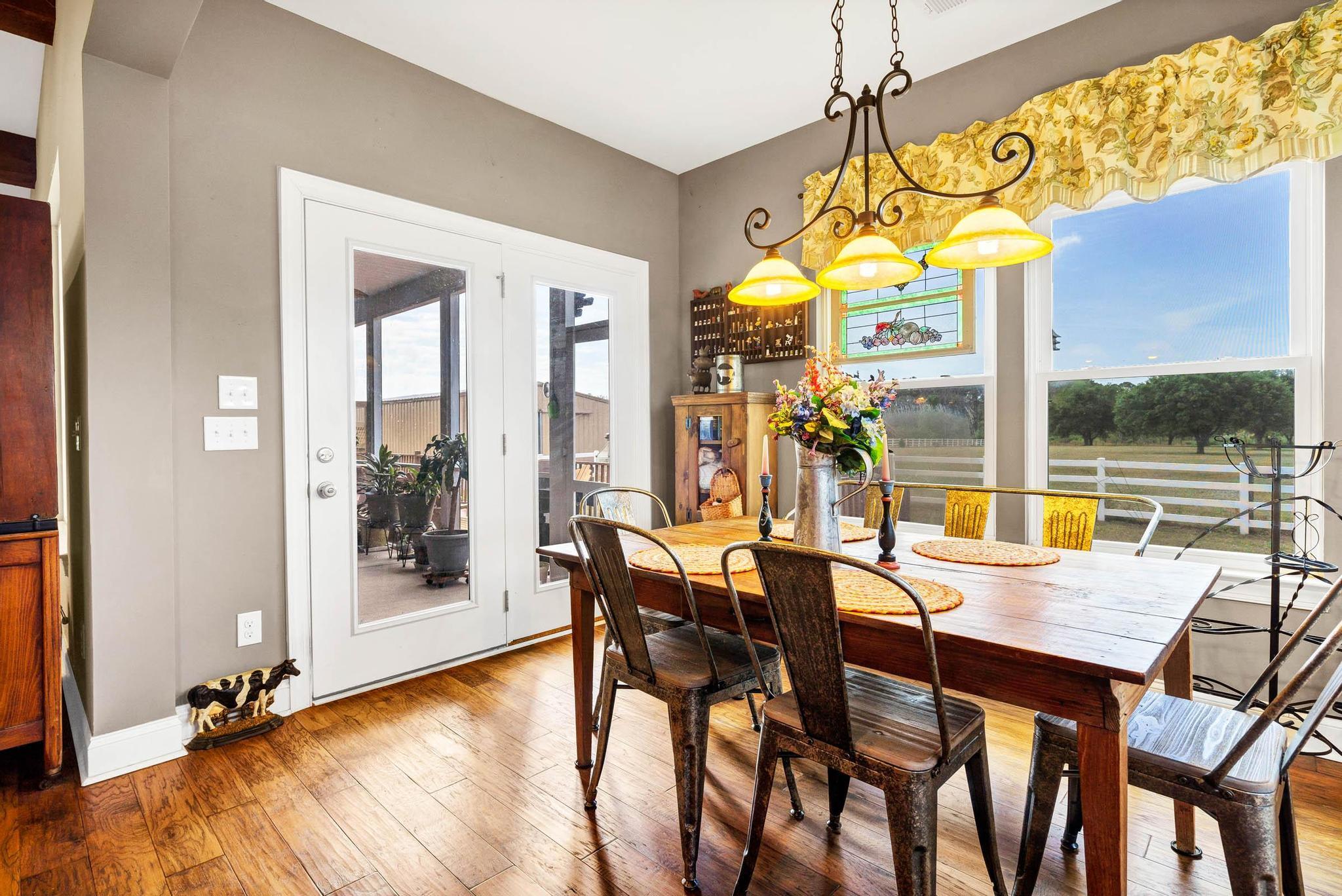 7875 Berry Manor Lane