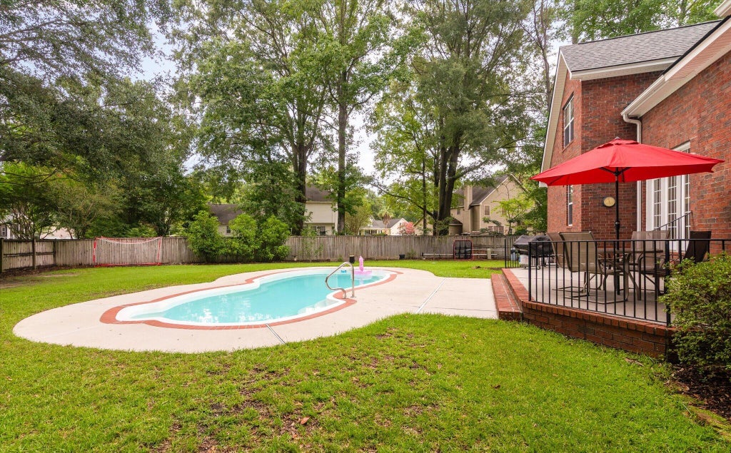 Photo of 8336 Dye Makers Ridge RDG, North Charleston, SC 29418 (MLS # 26022497)