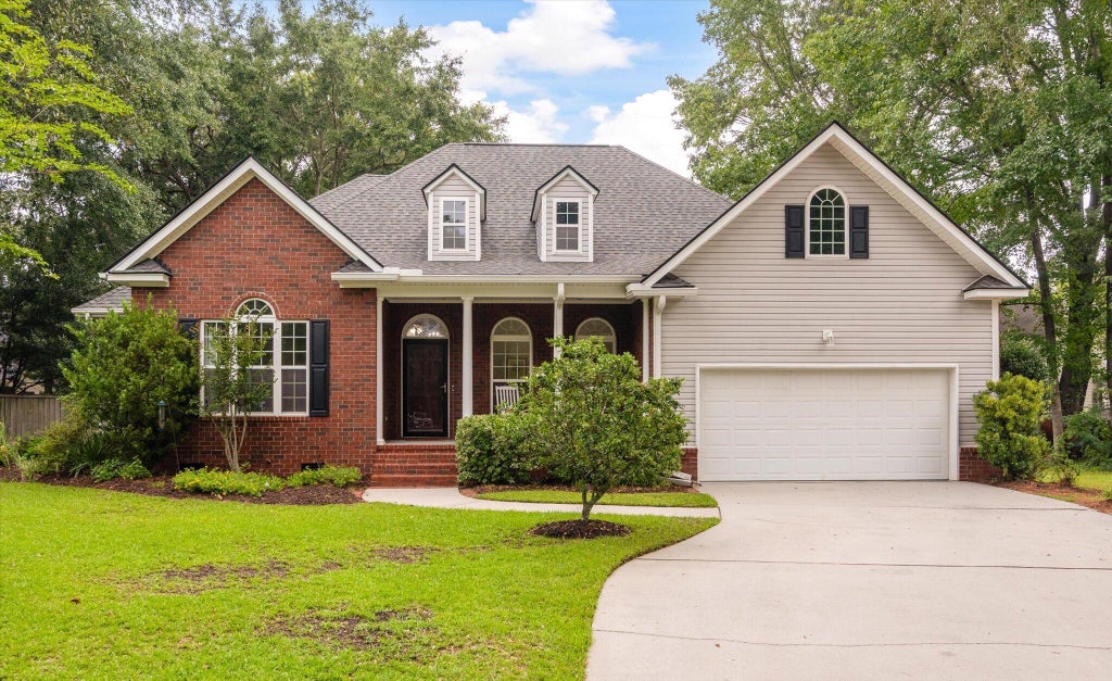 Photo of 8336 Dye Makers Ridge RDG, North Charleston, SC 29418 (MLS # 26022497)