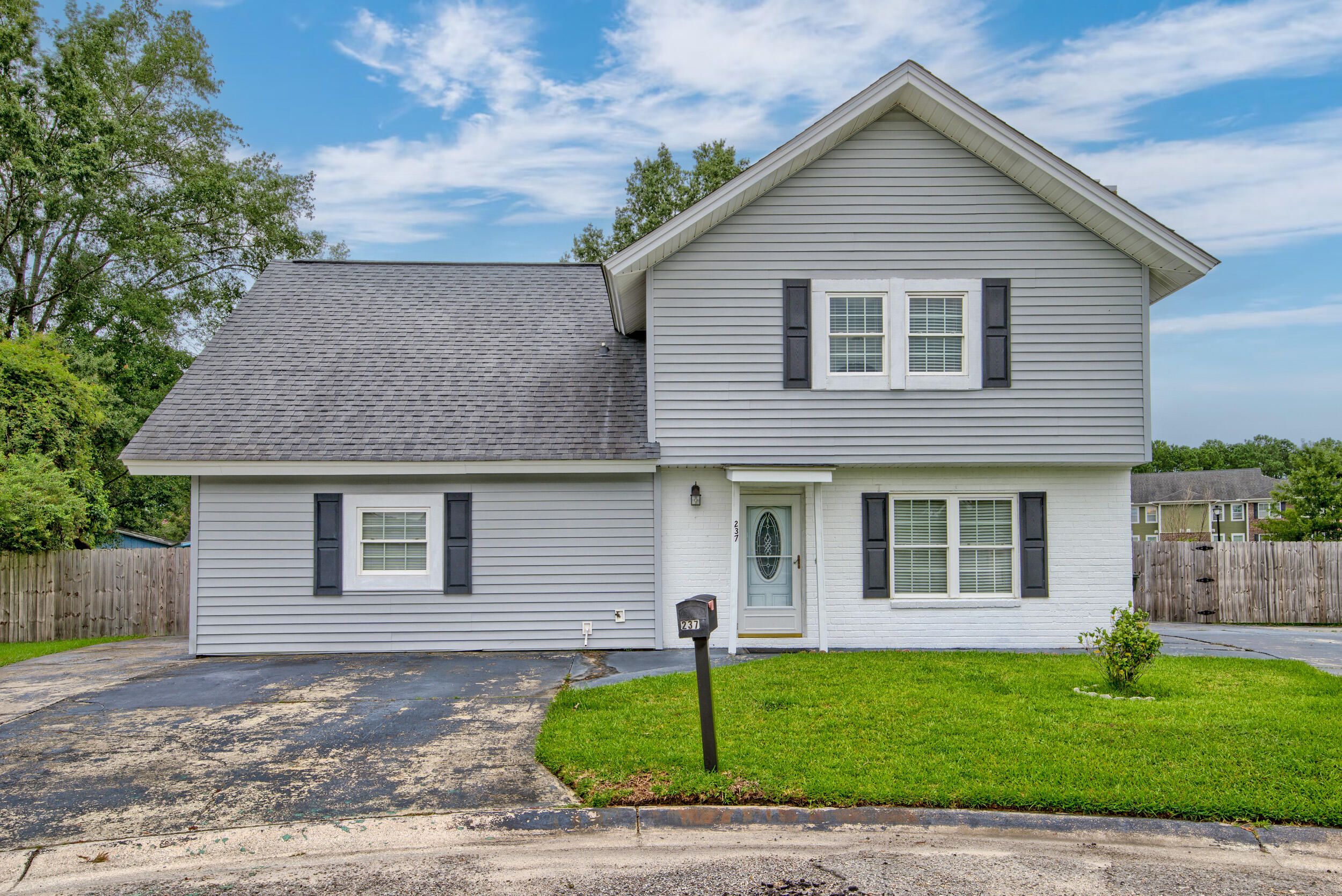 237 Horseshoe Drive