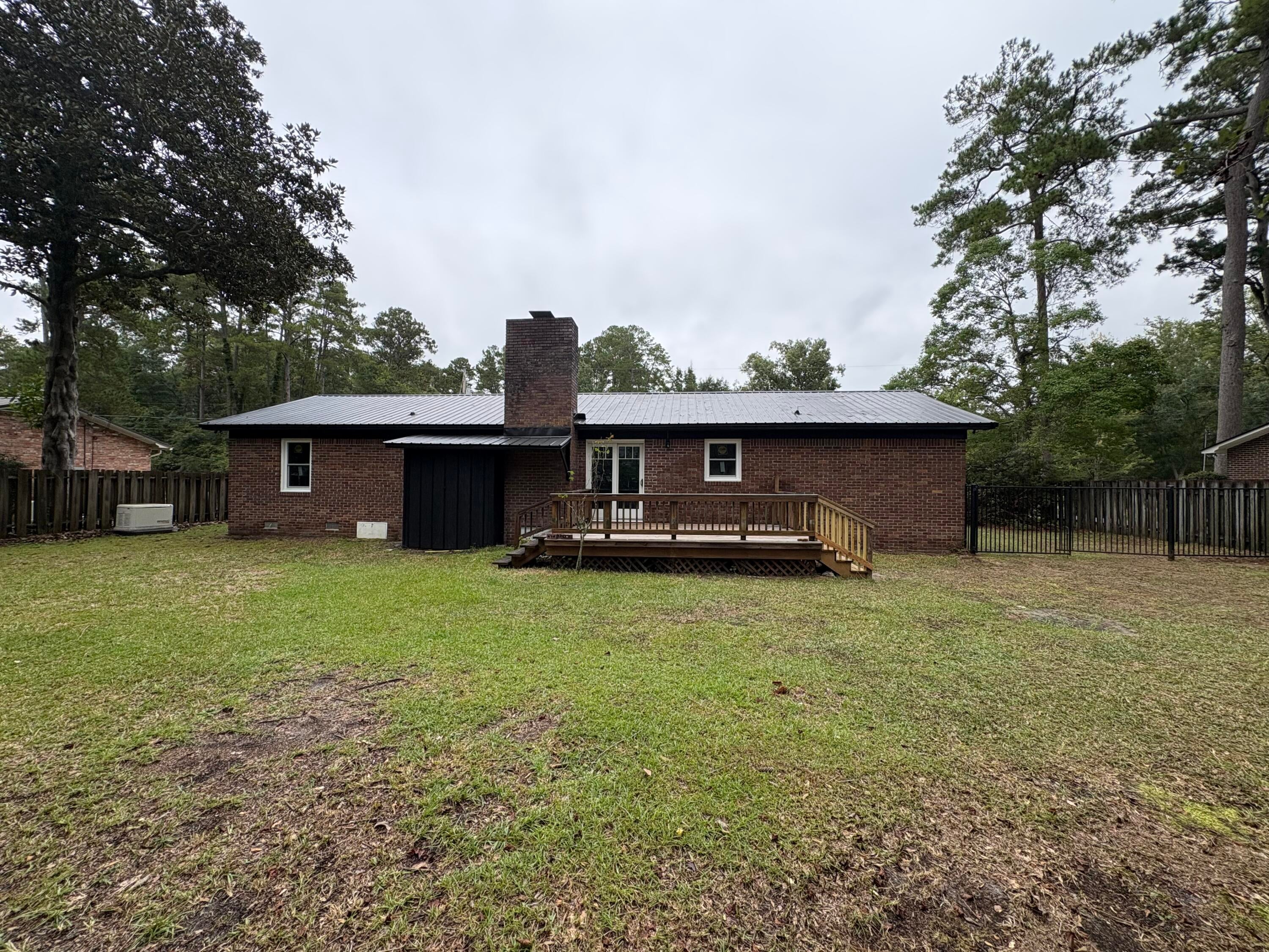 605 Lynwood Road